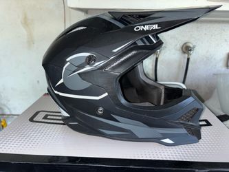 O’Neal 3 Series Motocross Helmet – XL –