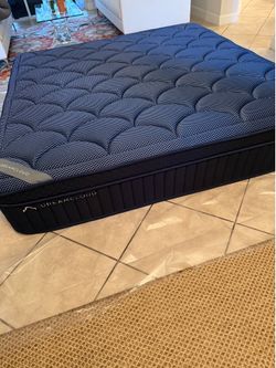 Dreamcloud Premier Rest King Mattress