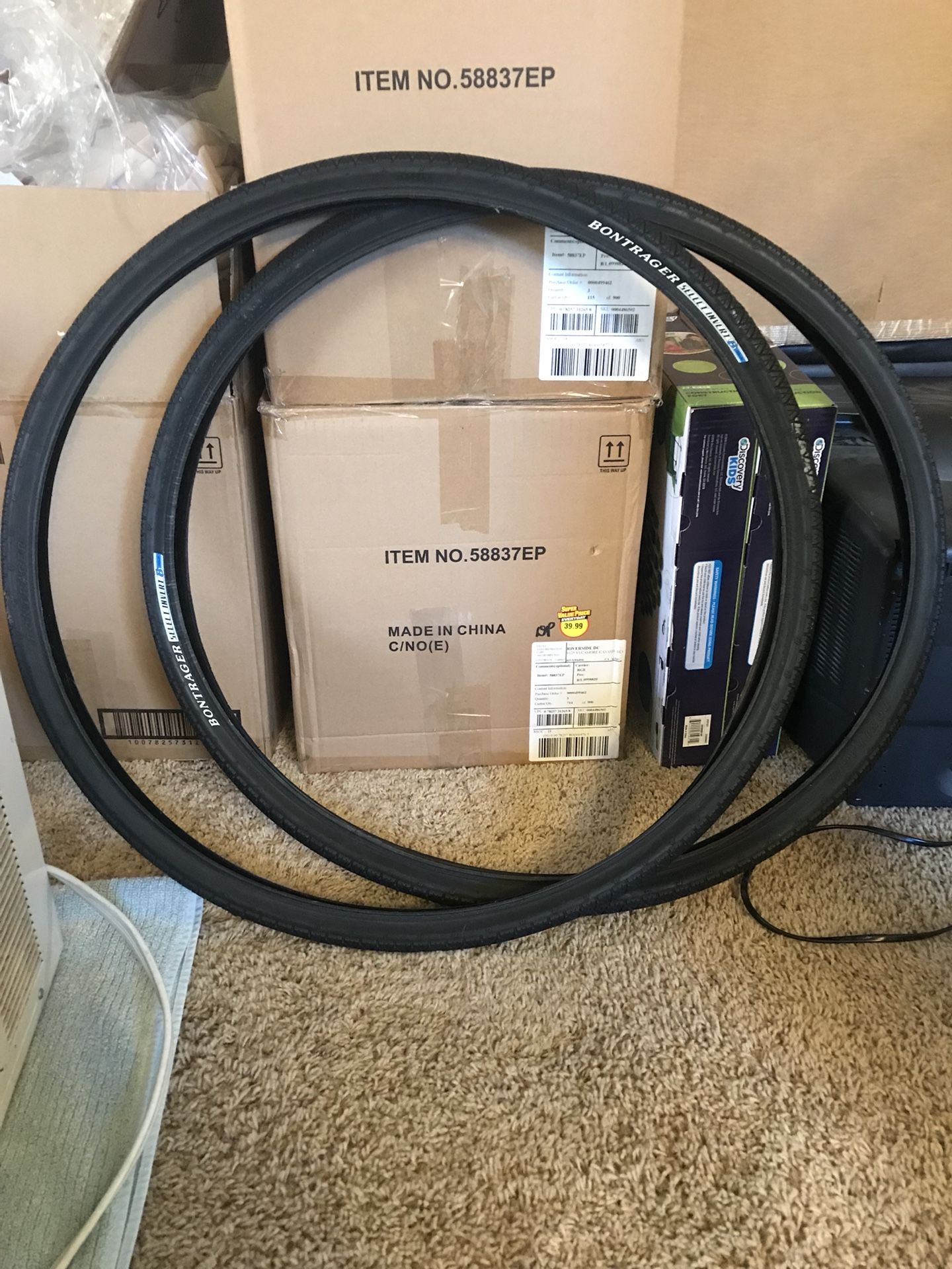 Two Bontrager Select Invert bike tires, 700x35