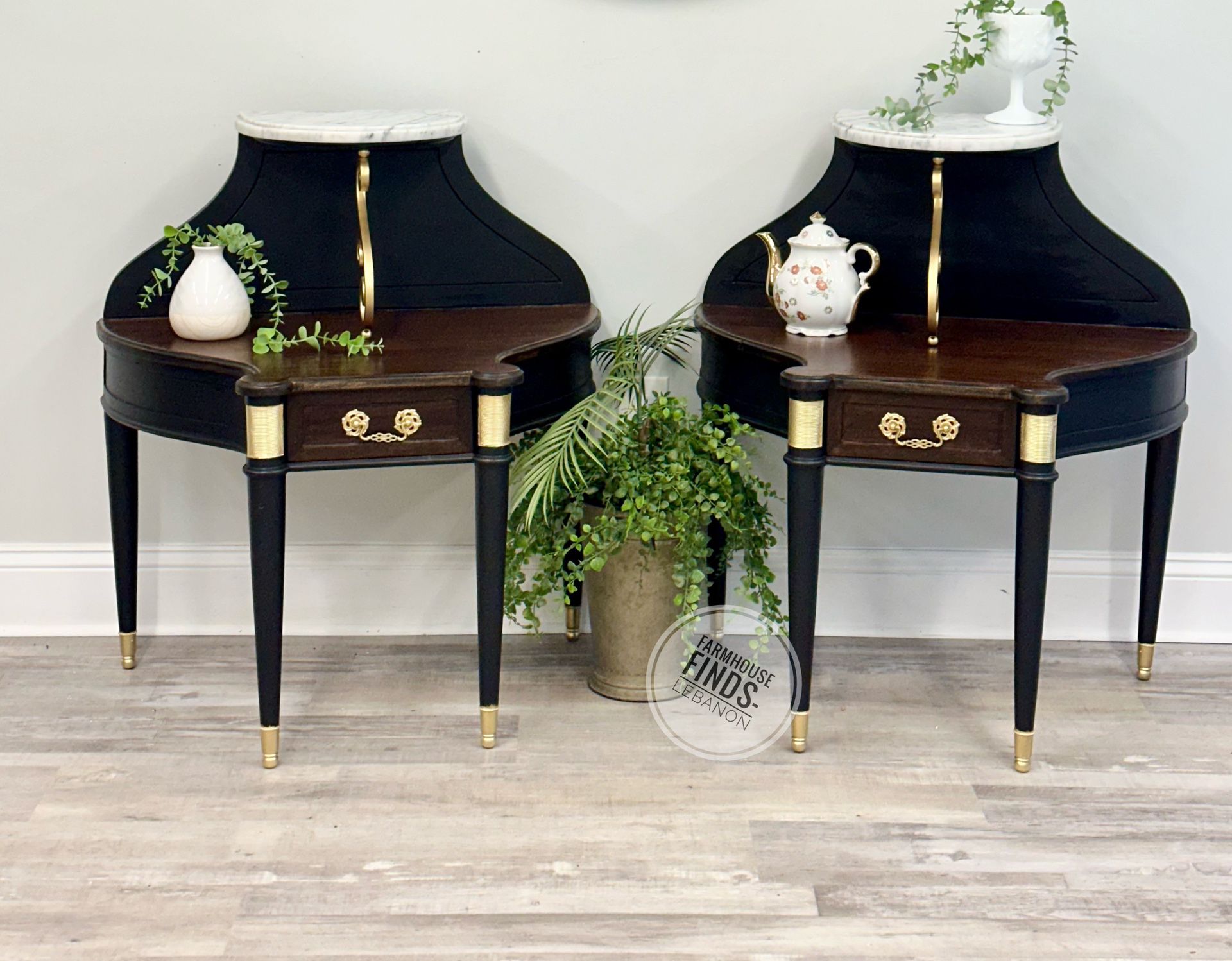 End table/Nightstand set