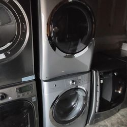 Electrolux Front Load Washer And Stackable Gas Dryer Set In Silver 