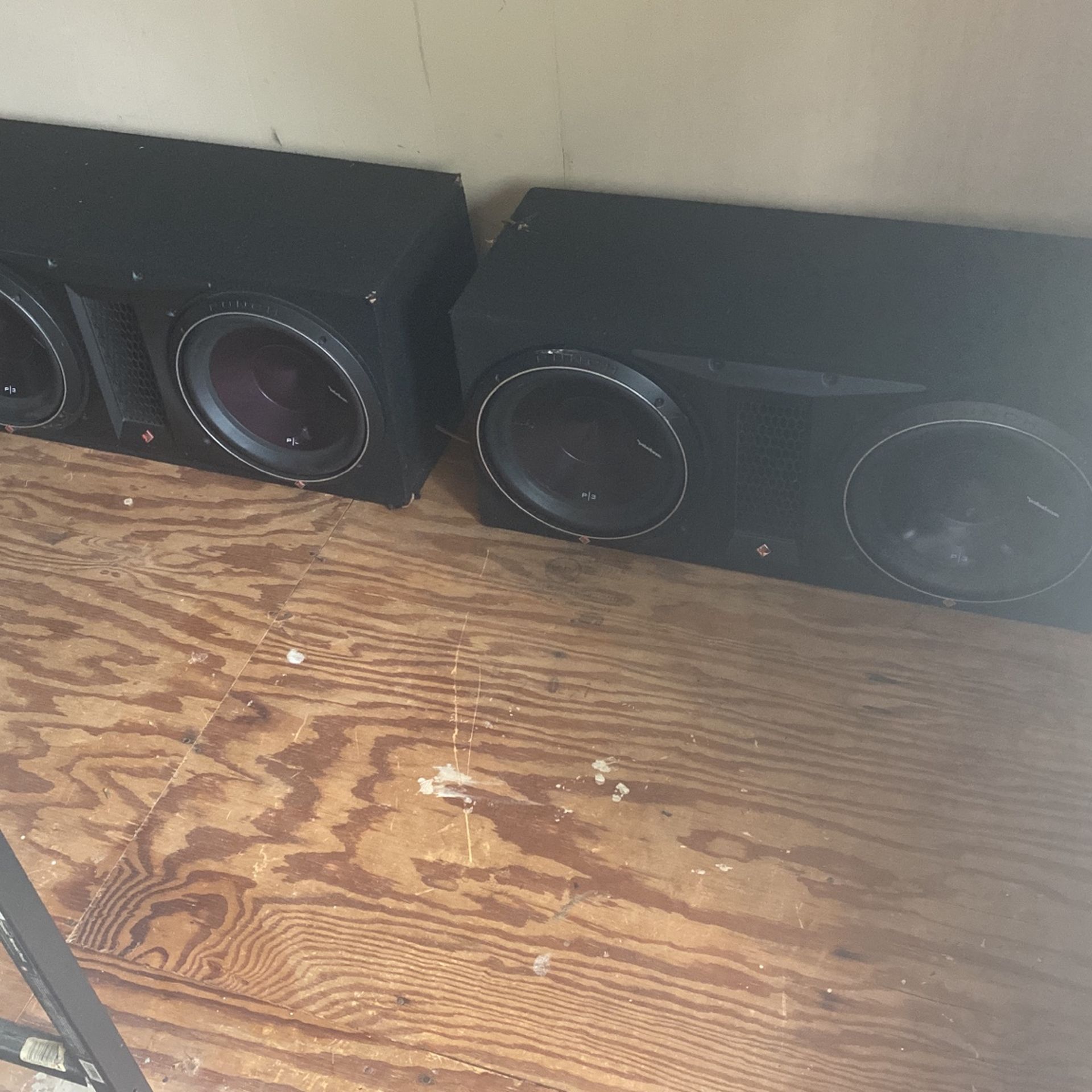 P3 12,s Two Sets 400 Each