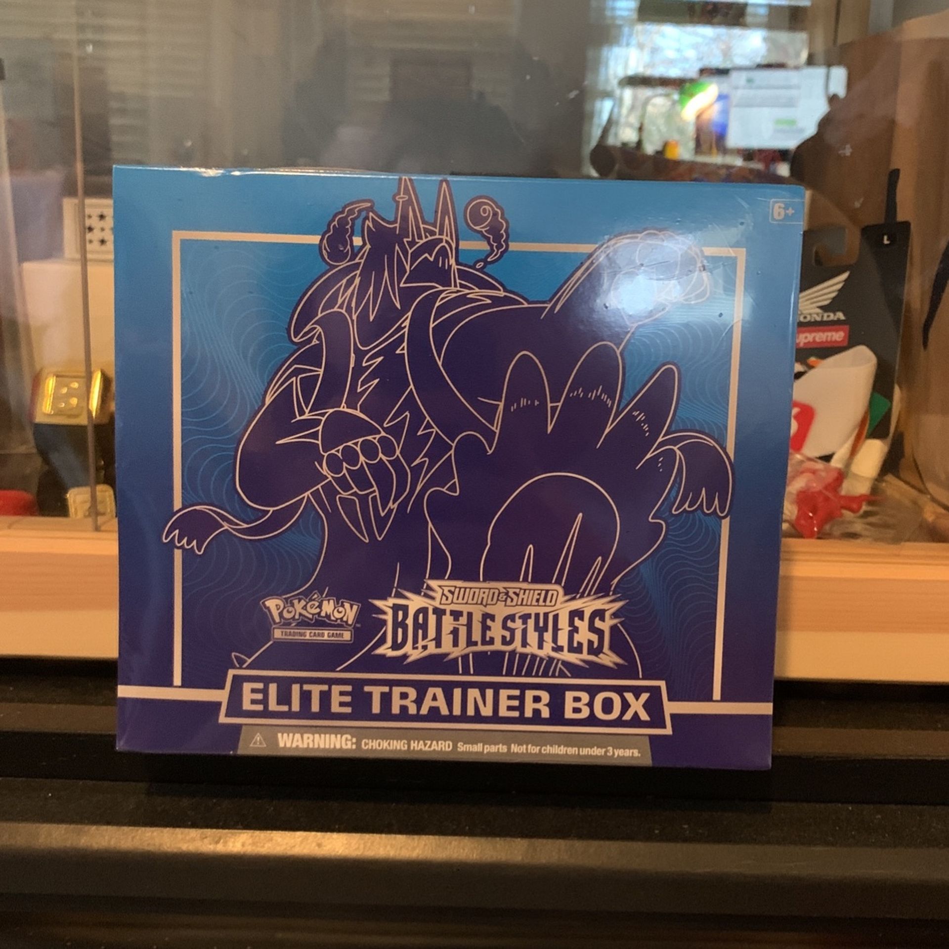 Pokémon Sword And Shield Battle styles Elite Trainer Box