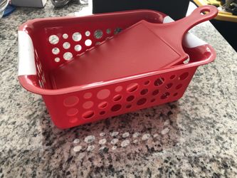 Basket organizer and cutting board the small