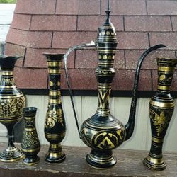 🏺 Vintage Middle Eastern Brass Ewer & Vase Set – Hand-Etched Black & Gold – 5-Piece Decorative Collection
