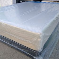 King,Calk,Qn, Mattress 12" Memory Foam And Box Spring 