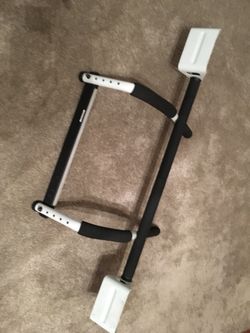 Pull up bar
