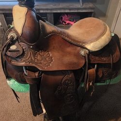 Circle Y Pro Roping Saddle 