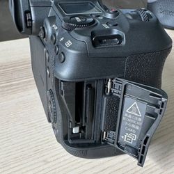 Canon EOS R–series