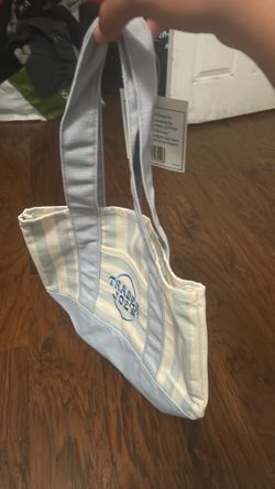 blue trader joe’s bag