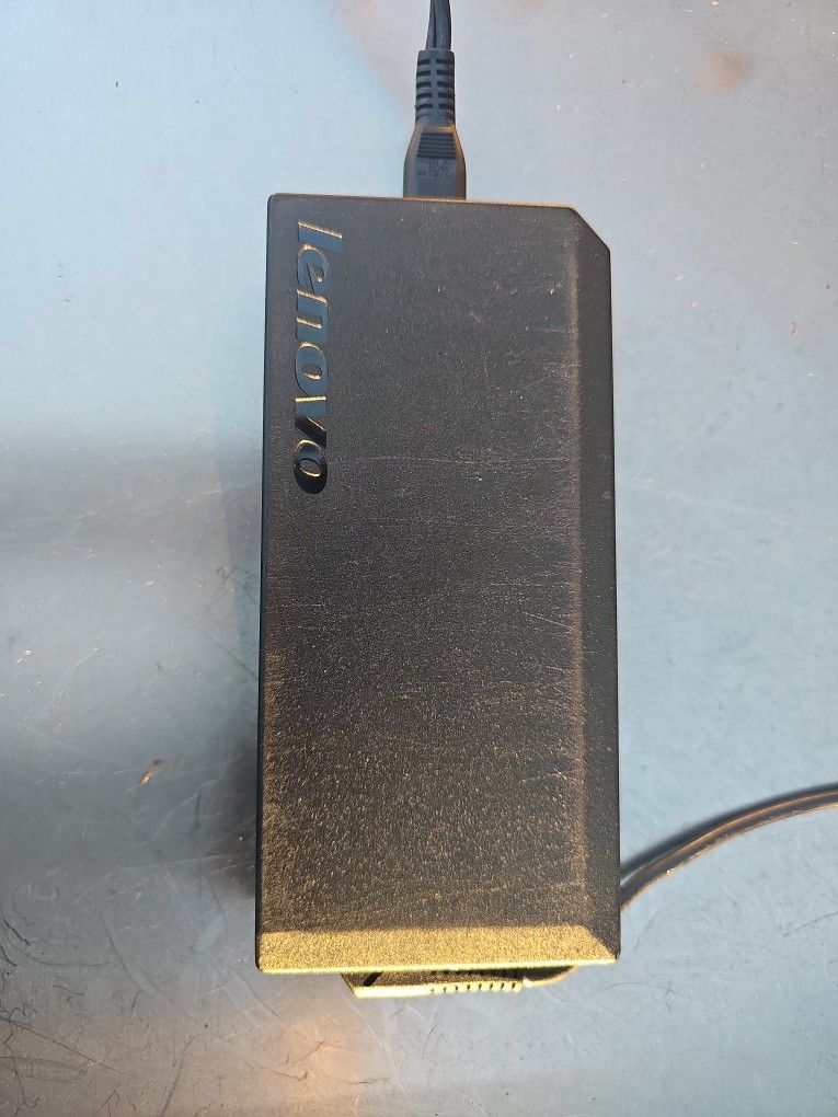 LENOVO AC POWER ADAPTER CHARGER