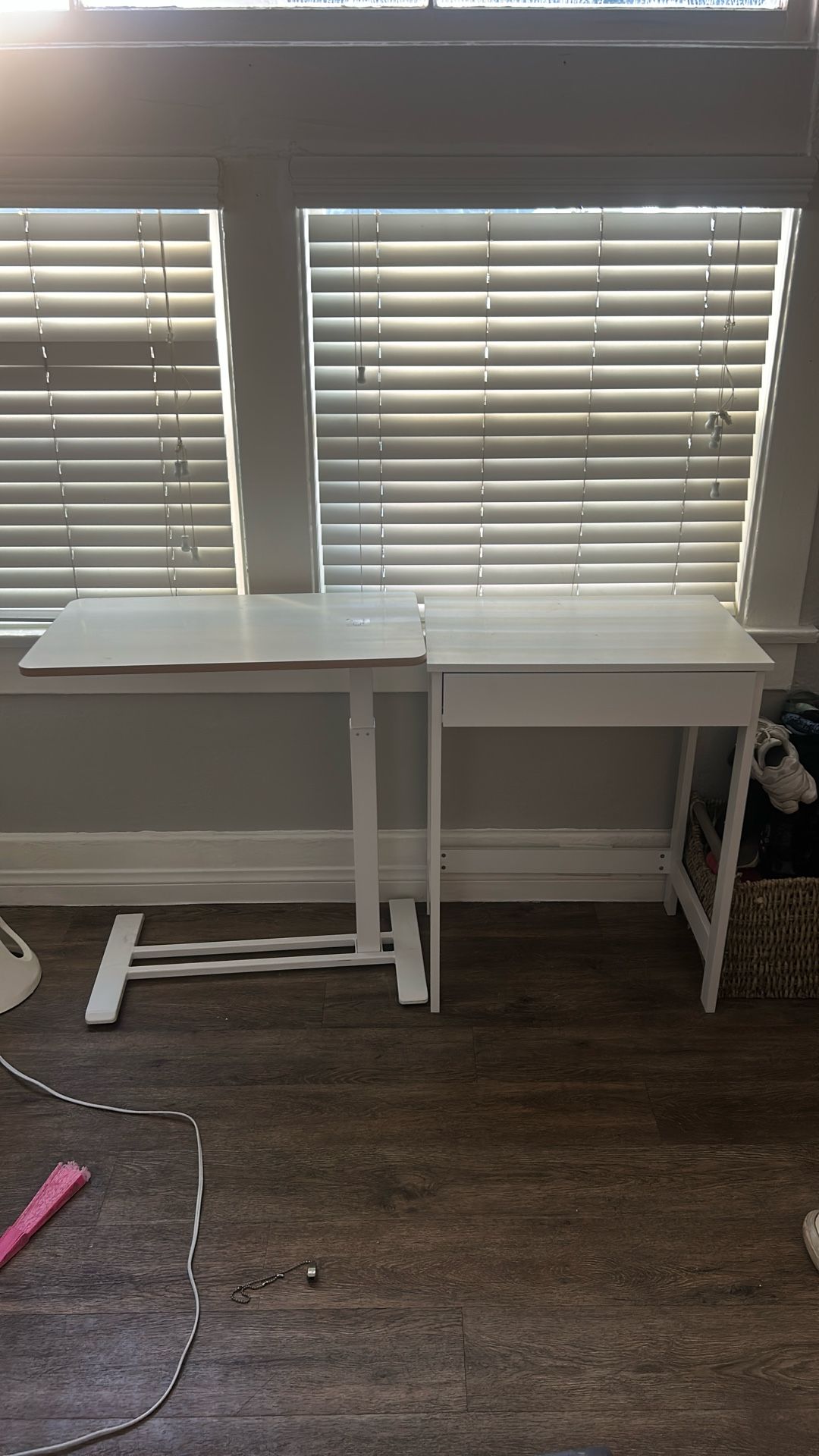 Desk Set