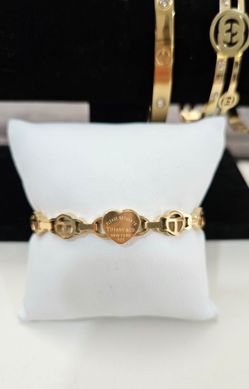 New Braclet Bangel (Jewlery)