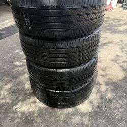 4 215/55/19