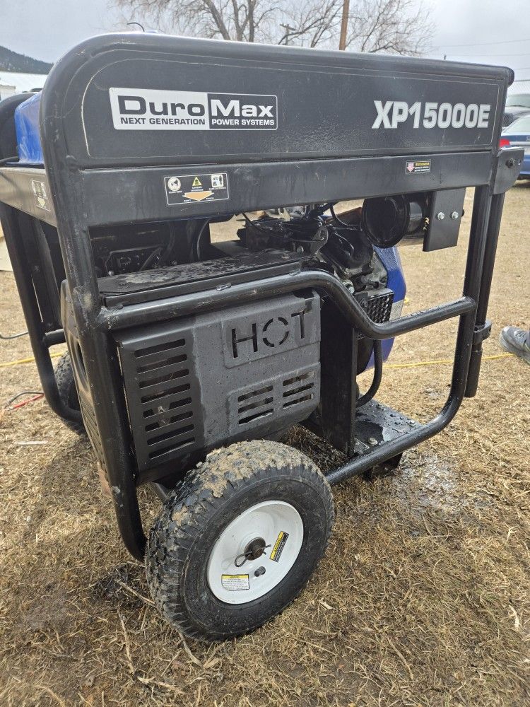 Duramax XP15000E Generator