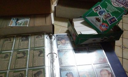 1970,71,77,78 and 80's topps baseball cards