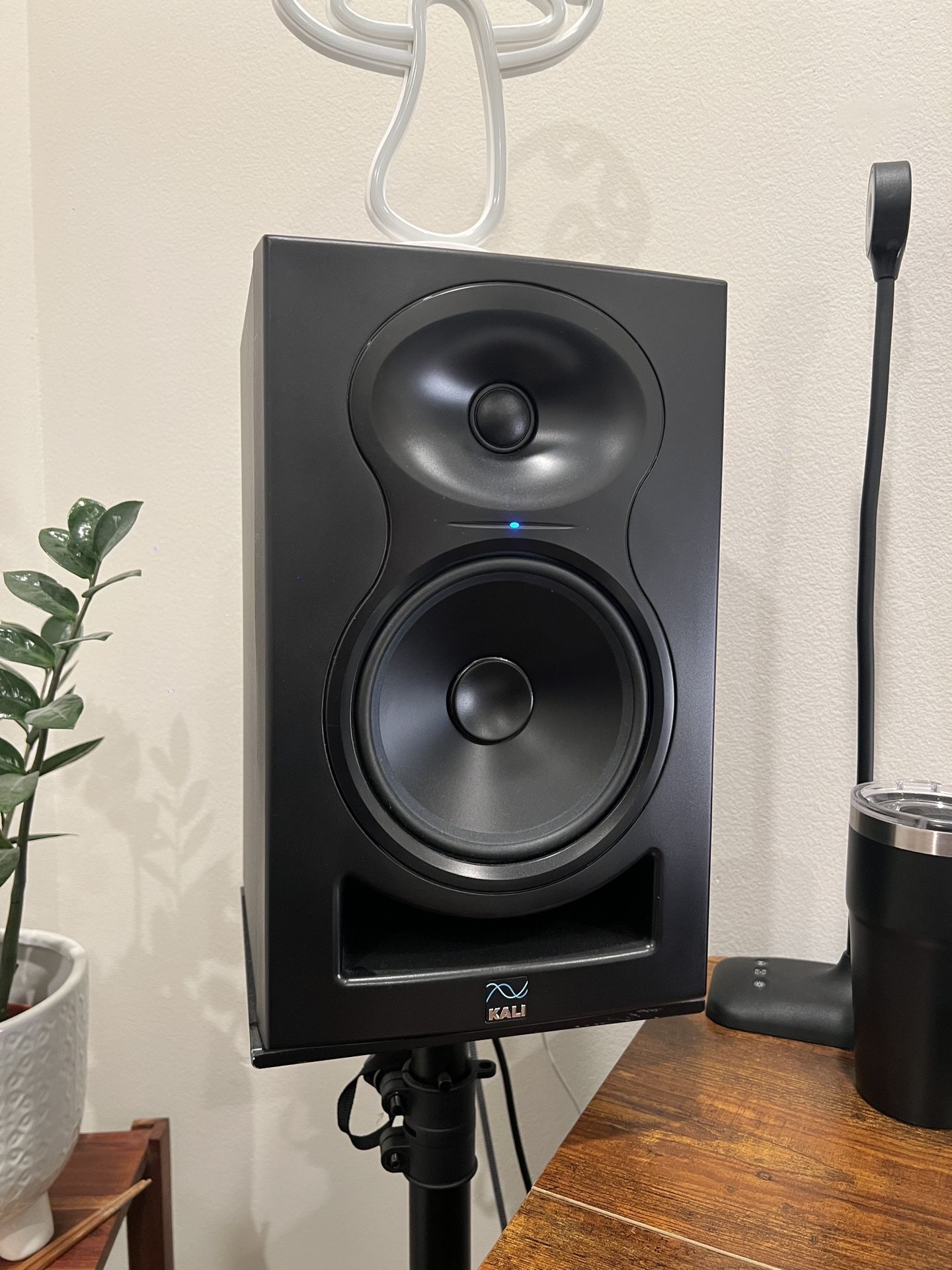 Kali LP6 Studio Monitors (Pair)