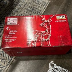 Home  Accents 4 Ft LED Wire Reindeer New In Box 