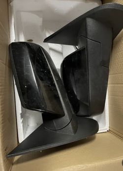 2015, 2016, 2017, 2018, 2019, 2020 GM OEM Silverado, Sierra Gloss Black Mirrors 