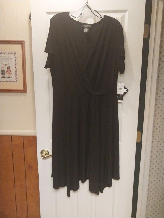 Black Dress Size 20W