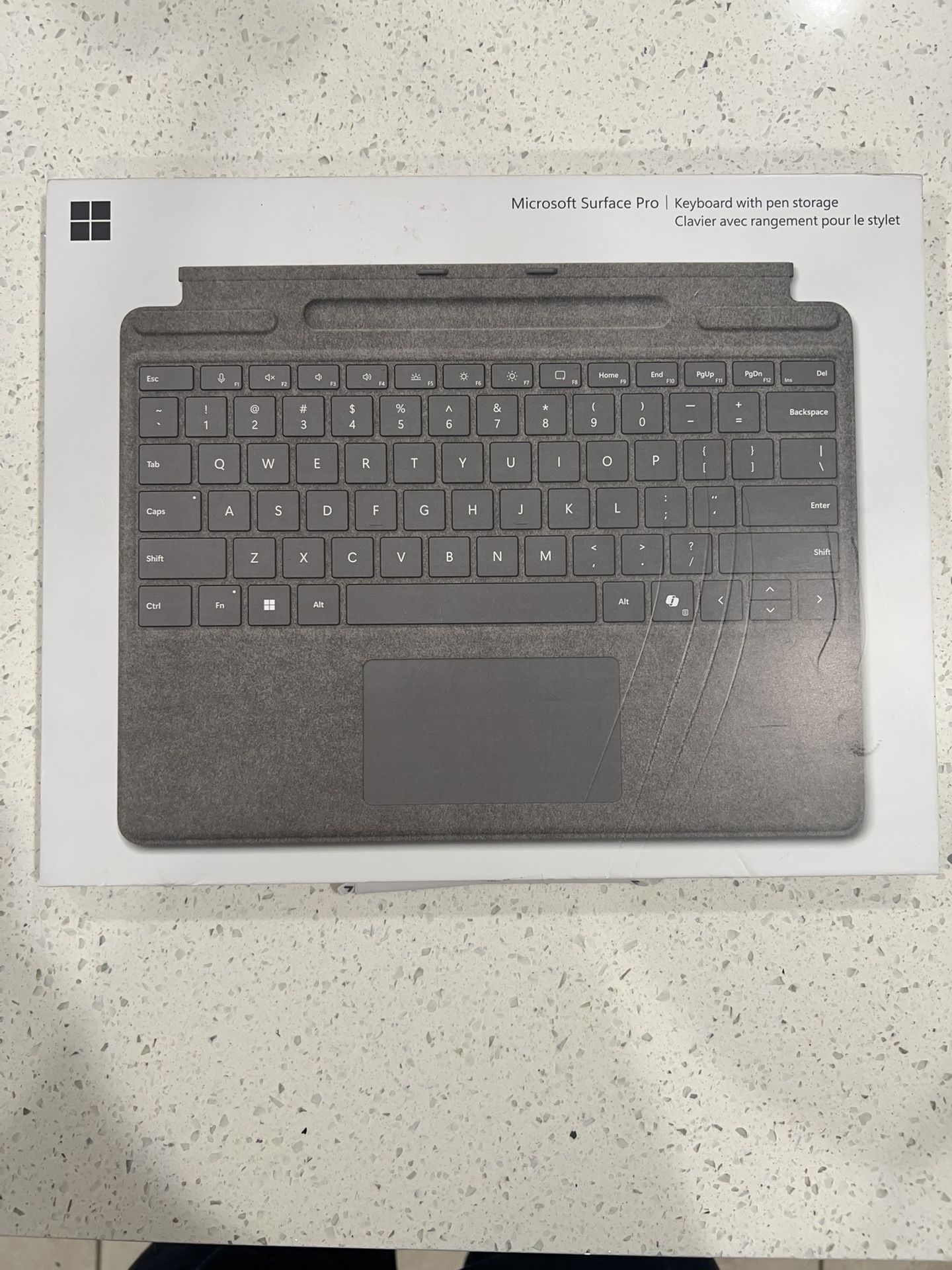 Microsoft Surface Pro Keyboard with Pen Storage