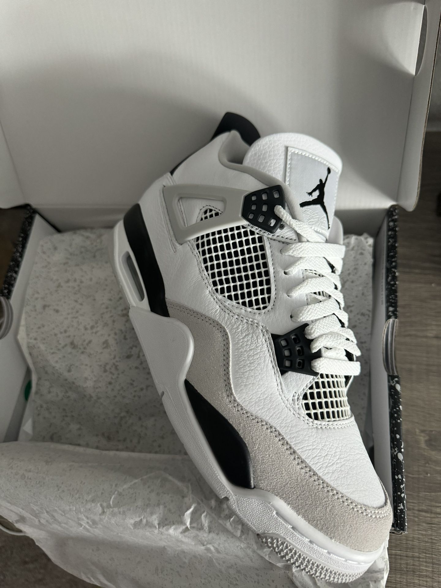 Ds