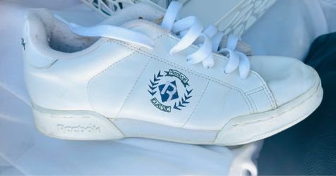 90’s Reebok Sneakers Tennis Shoes White Leather Upper Size 7