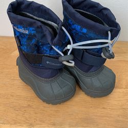 Kids Boots  - Columbia New Size 4