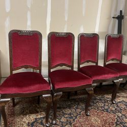 Set Of Four Red Velvet Venetian Antique Chairs