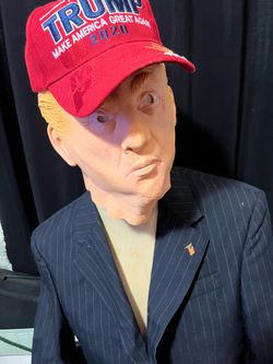 Trump costume
