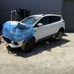 PARTES Y PIEZAS FORD ESCAPE 2013 2018 1.5 V4 