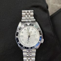 Seiko Watch 