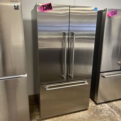 Fisher & Paykel French Door Refrigerator 