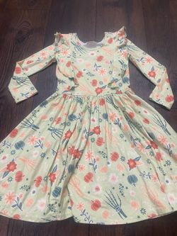 Girls green pumpkin fall dress size 8/10 by Dot Dot Smile #2