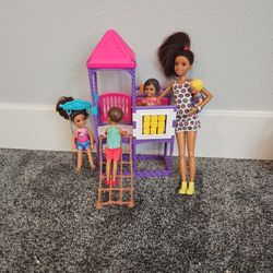 Barbie Playground And Dolls 