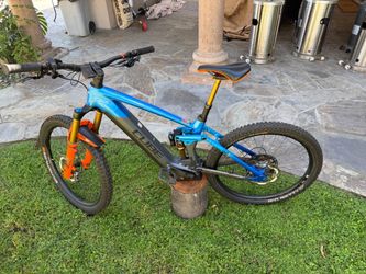 Cube Stereo Hybrid 160 HPC Action Team 750