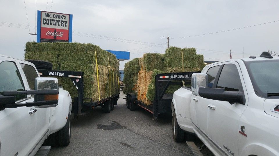 3 Tie Alfalfa Bales