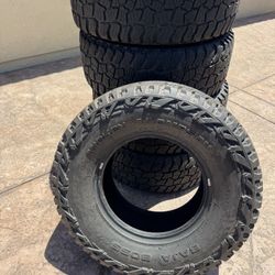 Mickey Thompson Baja Boss AT Tires
