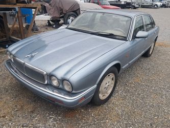 1986 Jaguar XJ6