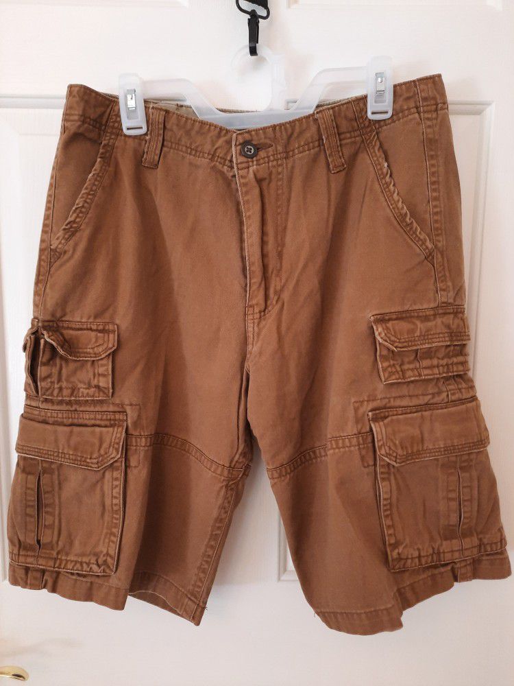 Pugg Cargo Shorts Size 32