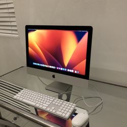 iMac Computer 2017  Like New 