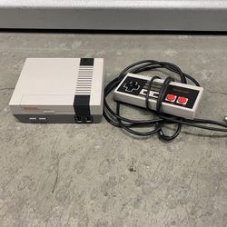 Nintendo Classic Mini ( Trades For Other Game Stuff Or Consoles(