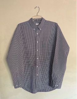 Men’s Large Blue / White Long Sleeve Button-Down Shirt By Uniqlo (Pick up🛒 In Bellevue)*Check out my Other Posts 🎁