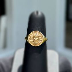 Jewelry 14k solid yellow gold  Medusa lady ring size 7.00