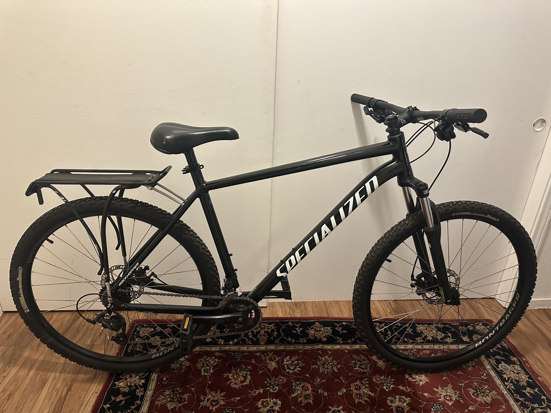 Almost New Specialized Rockhopper 29 ( XXL Size)
