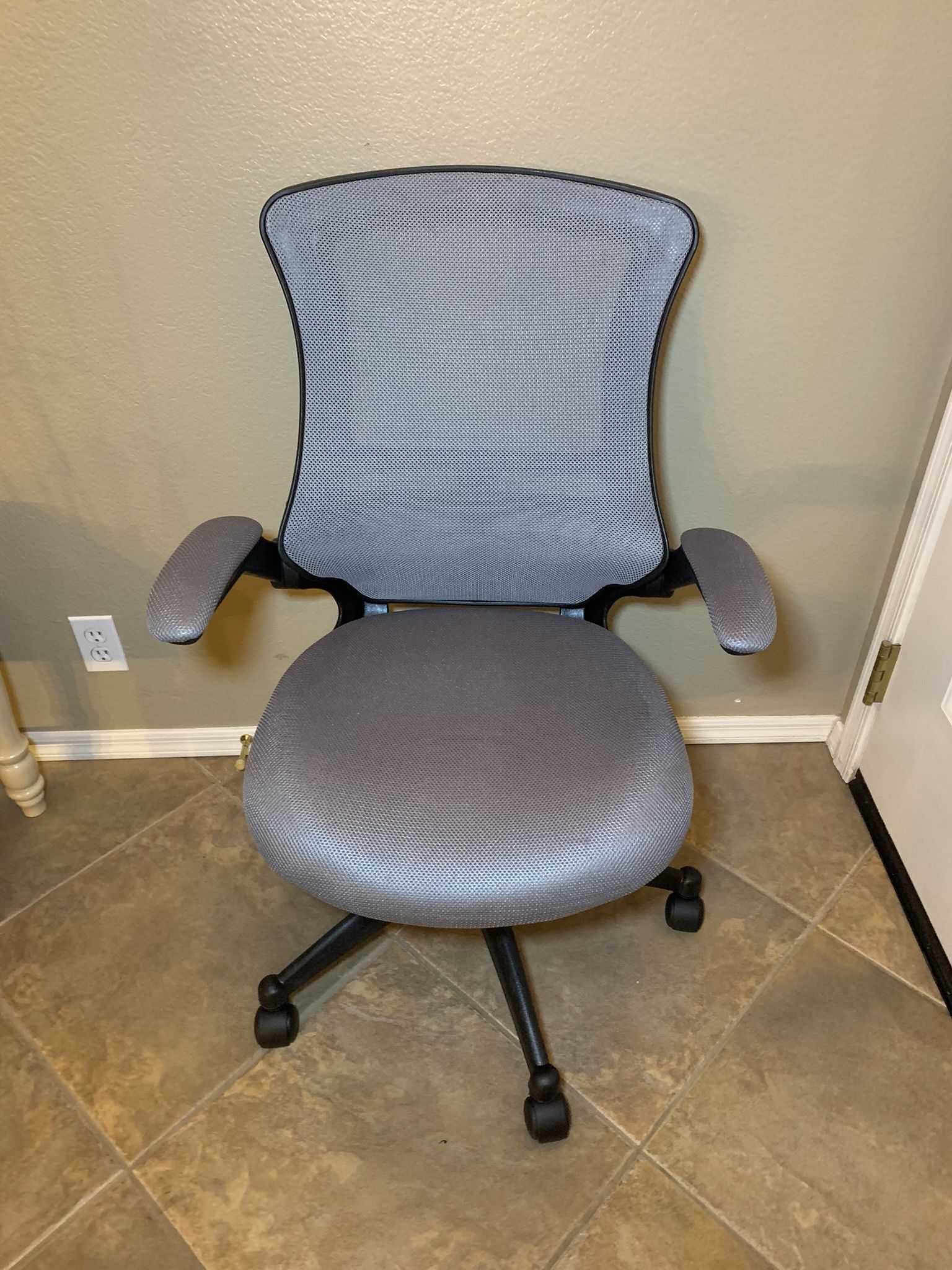 Office Chair With Flip Up Arms