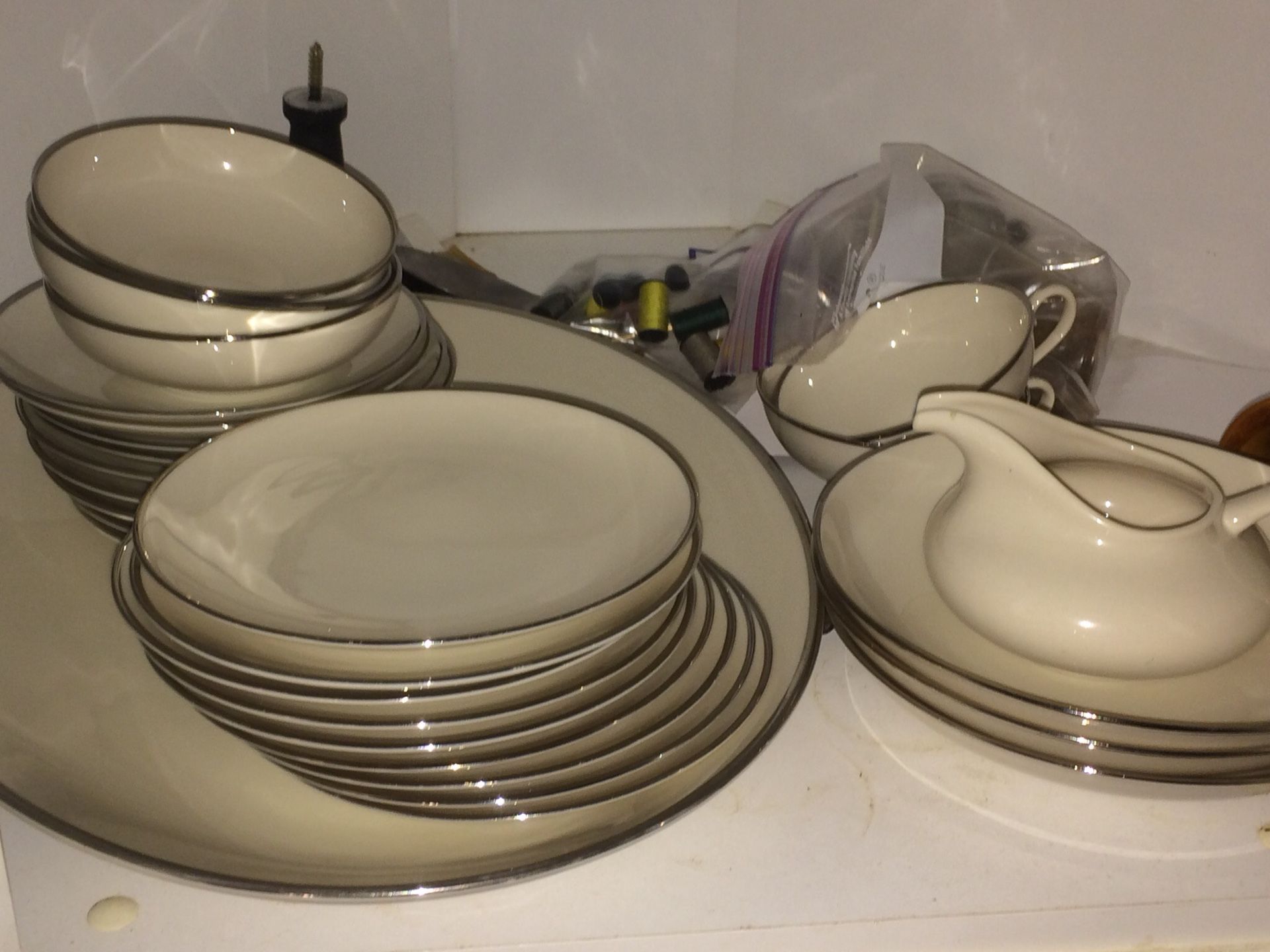 Dinnerware set for 10