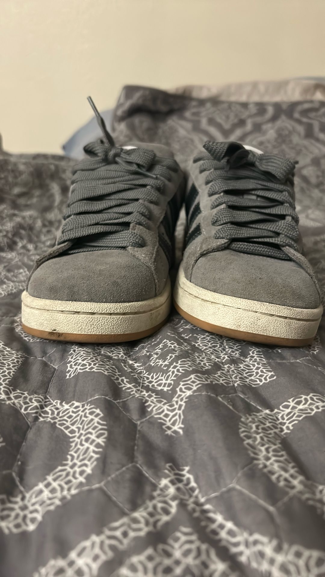 Adidas campuses