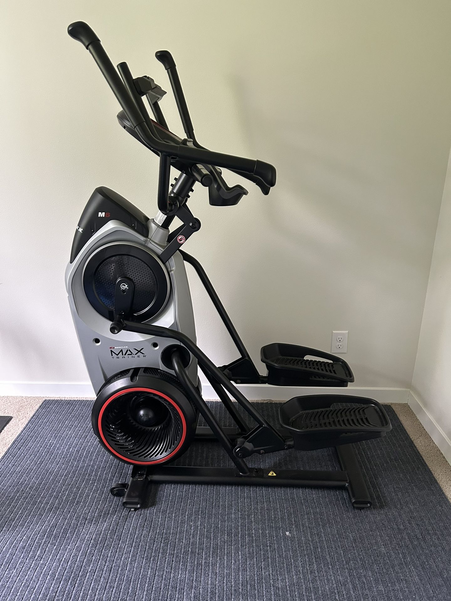 FREE - Bowflex M6 max trainer
