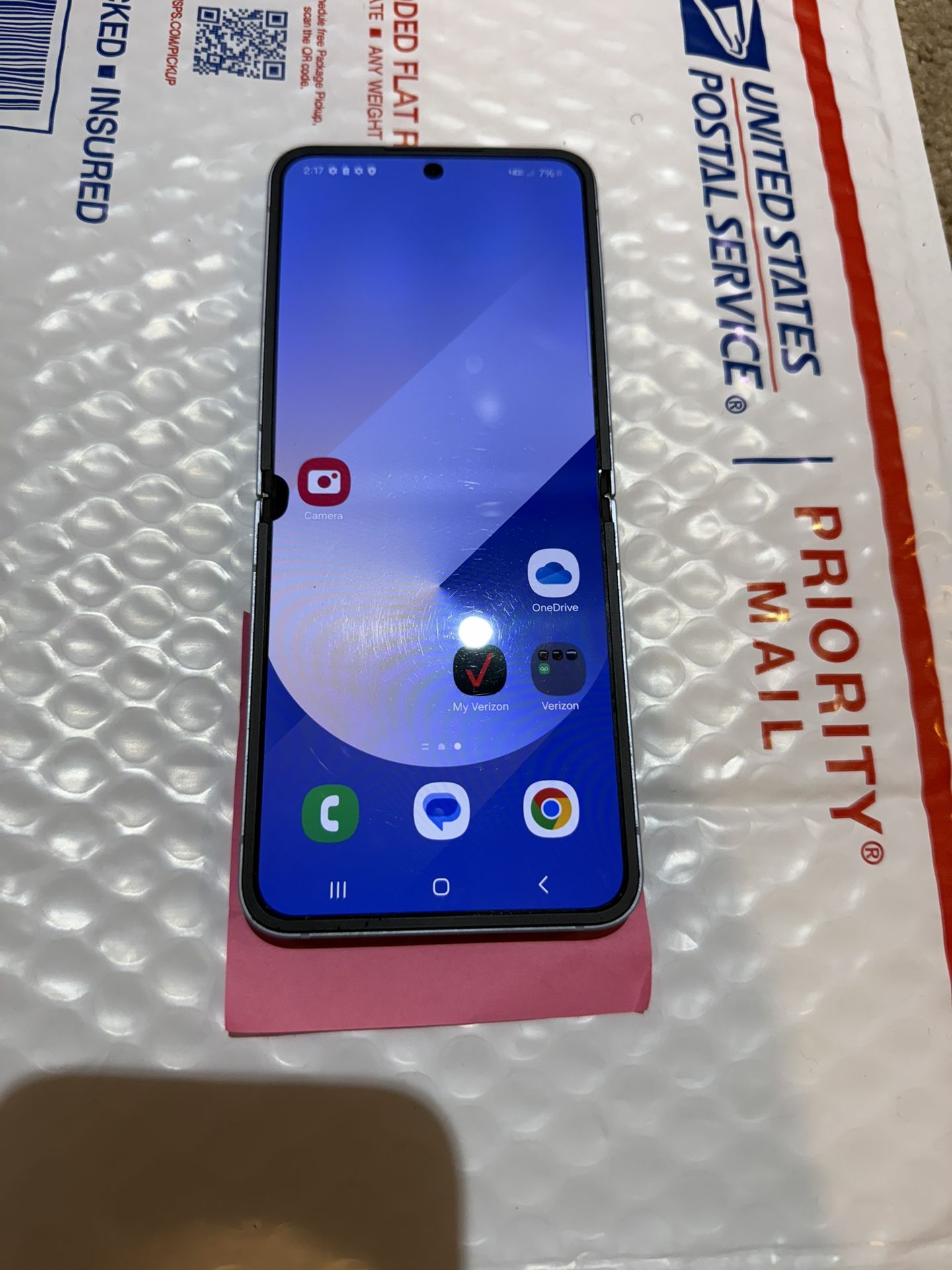 📱 Samsung Galaxy Z Flip 6 – Unlocked – 256GB
